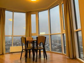 Penthouse in 13 floor City Center